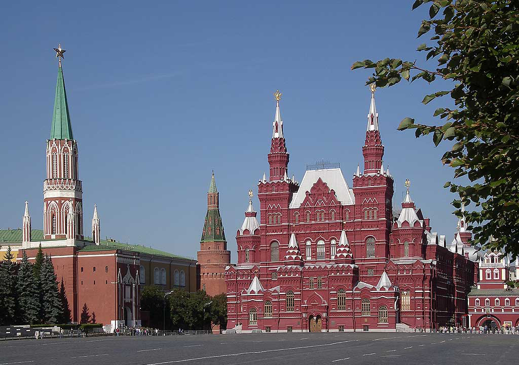 Здания на красной площади в москве названия фото