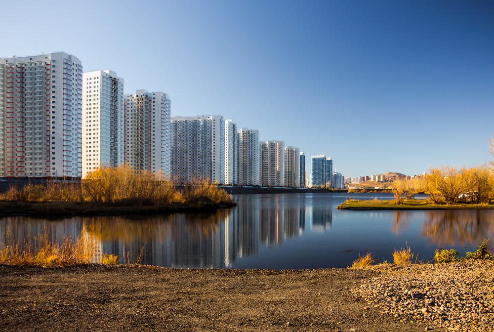 Белого новосибирск. Район белые росы. Пруд белые росы. Белые росы район фото. Красивые места в Бескудниково.