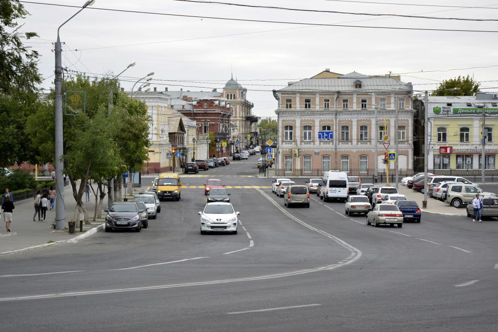 Перекресток нижегородская область. Феодосия перекрестки. Перекресток в городе.