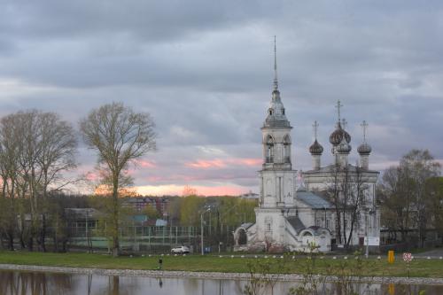 Храм Сретения Господня Фото