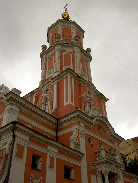 Меньшикова башня в москве фото