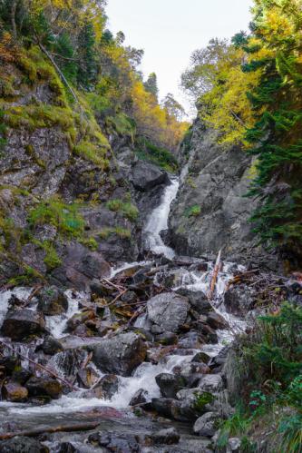 Водопад на реке белая Архыз