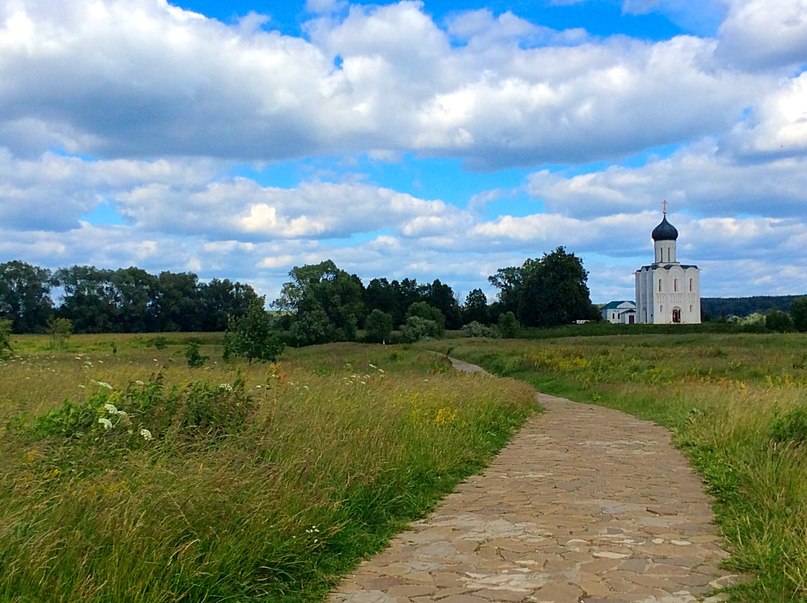 Фото дороги к храму